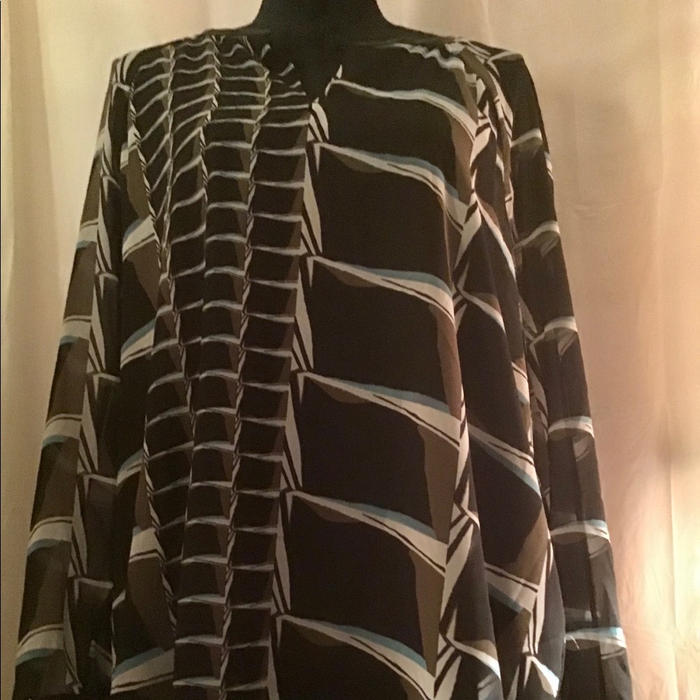 Nic & Zoe plus size light weight blouse